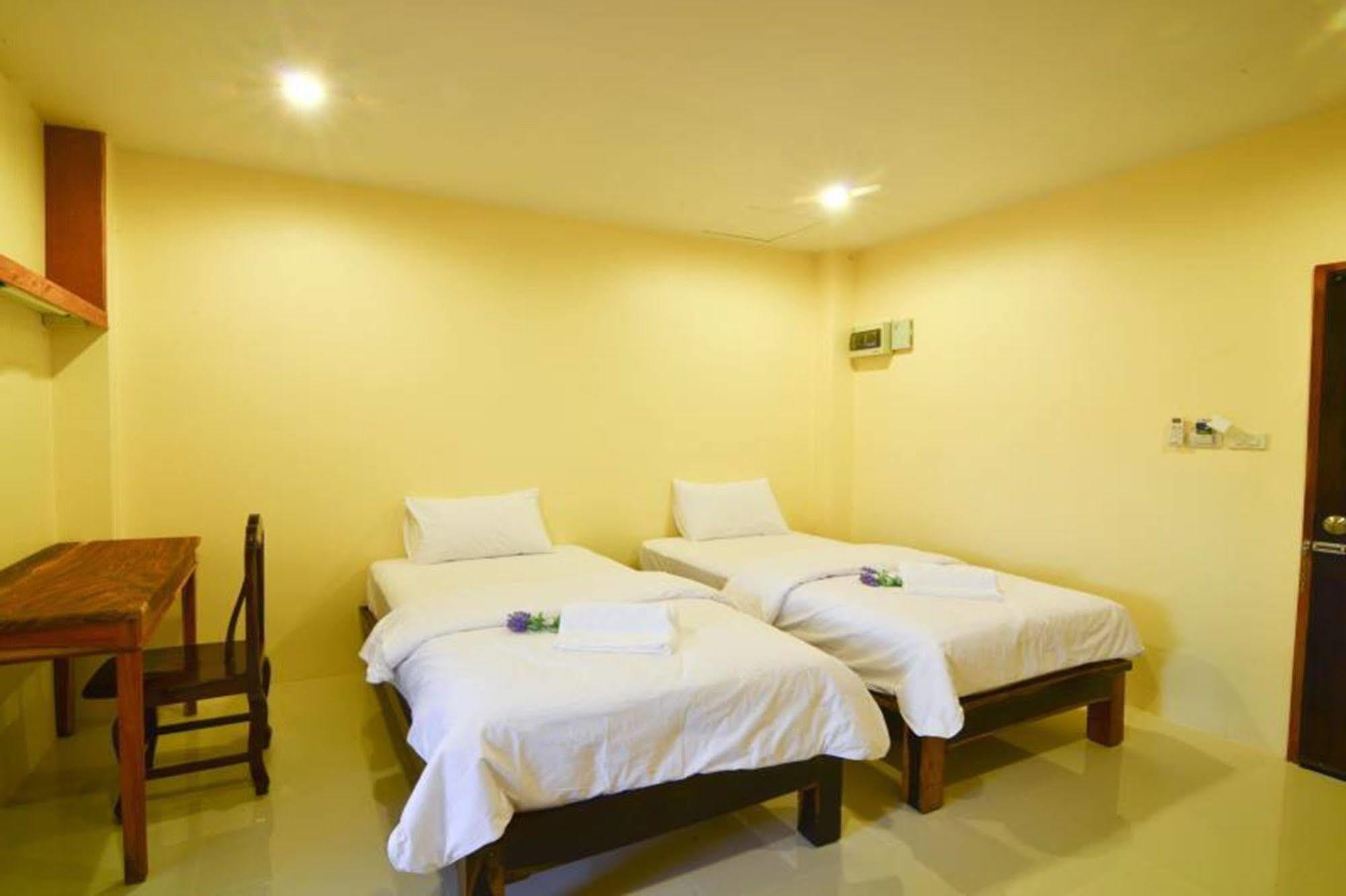 Hotel The Boon House, Khon Kaen Extérieur photo