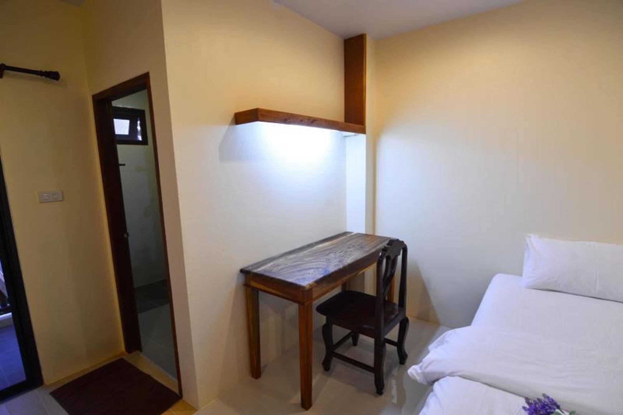 Hotel The Boon House, Khon Kaen Extérieur photo